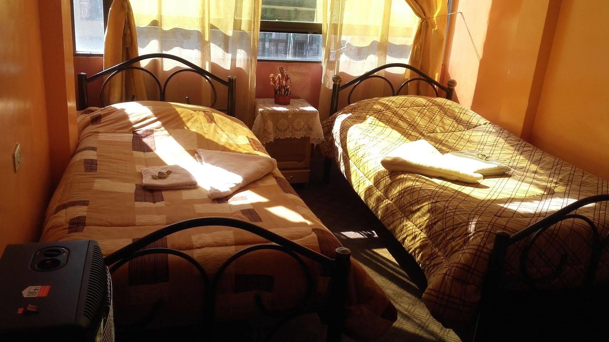 Hostal Oro Blanco Uyuni Exterior photo